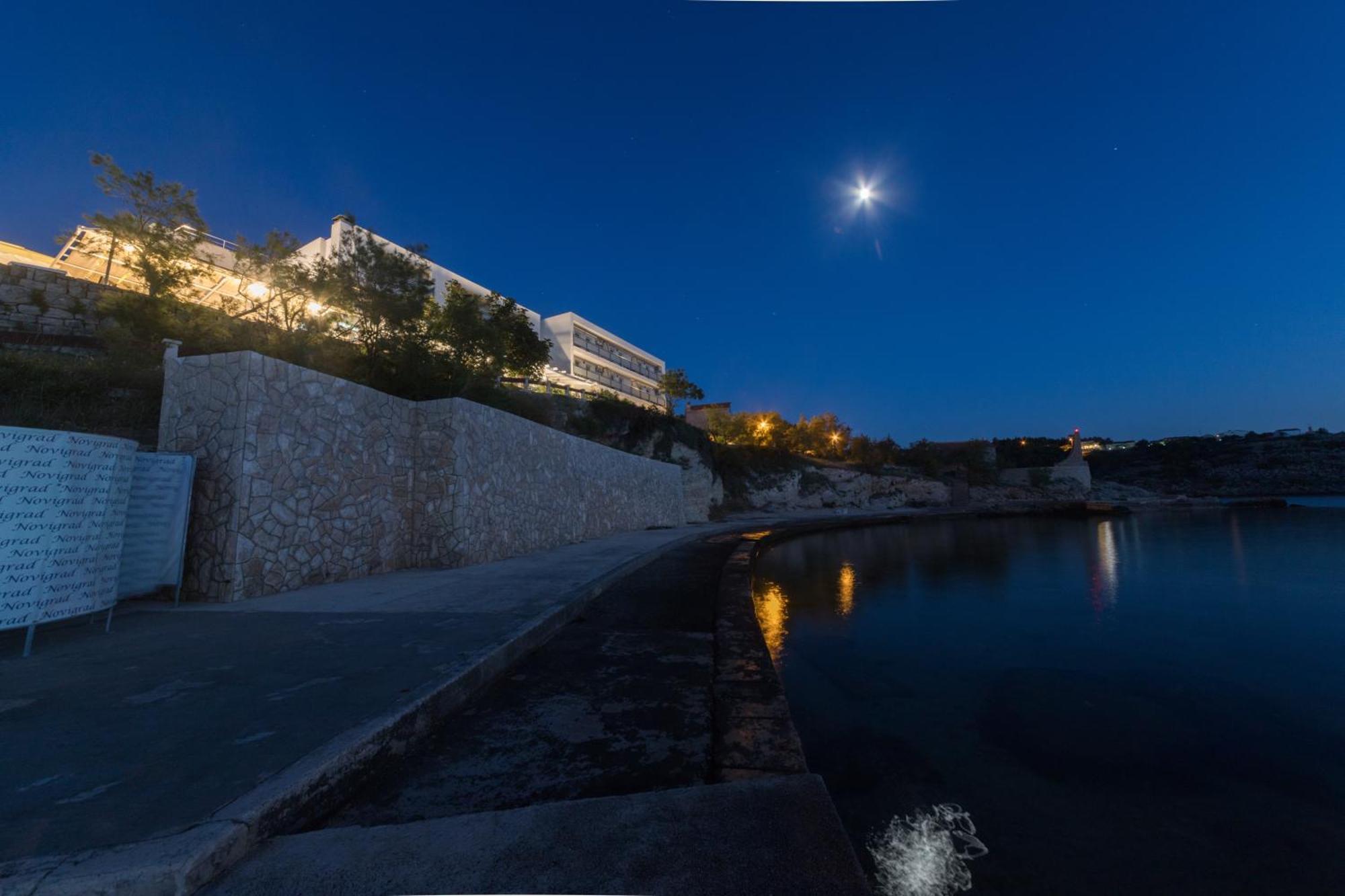 Hotel Rooms Roccia Novigrad  Eksteriør billede
