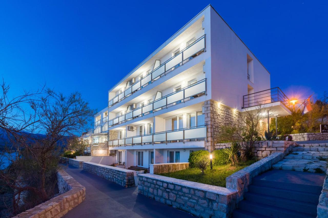 Hotel Rooms Roccia Novigrad  Eksteriør billede