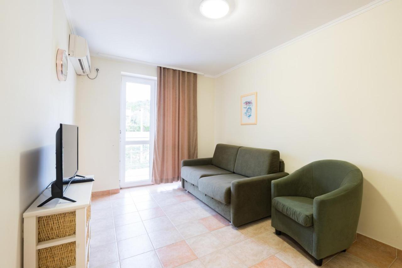 Hotel Rooms Roccia Novigrad  Eksteriør billede
