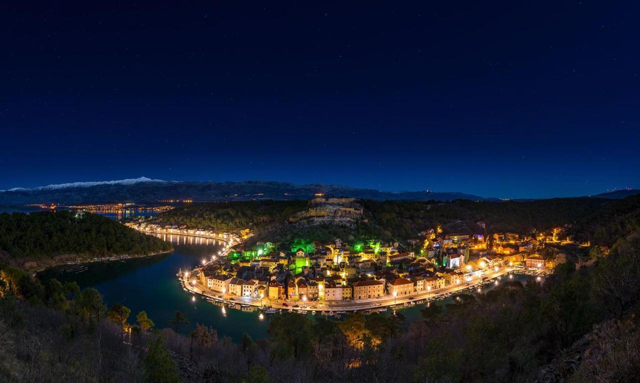 Hotel Rooms Roccia Novigrad  Eksteriør billede