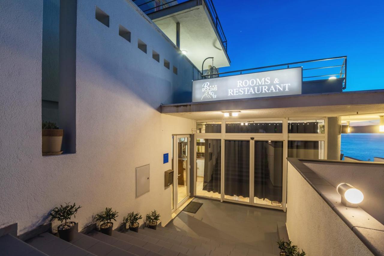 Hotel Rooms Roccia Novigrad  Eksteriør billede