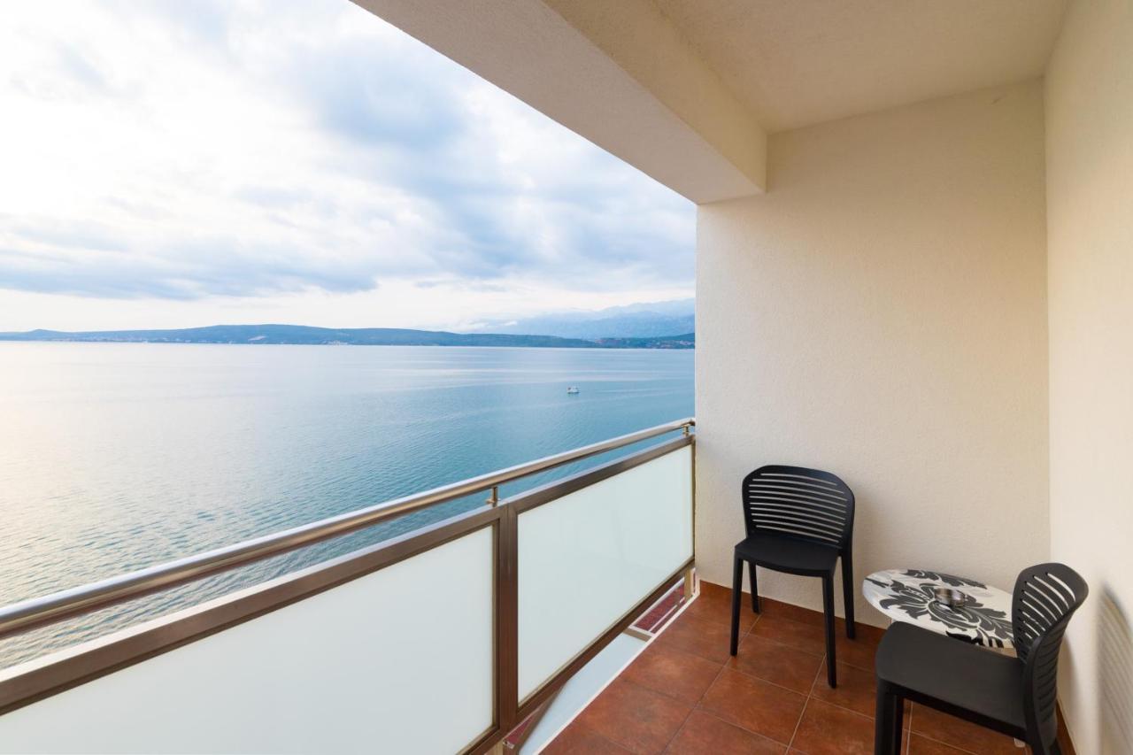 Hotel Rooms Roccia Novigrad  Eksteriør billede