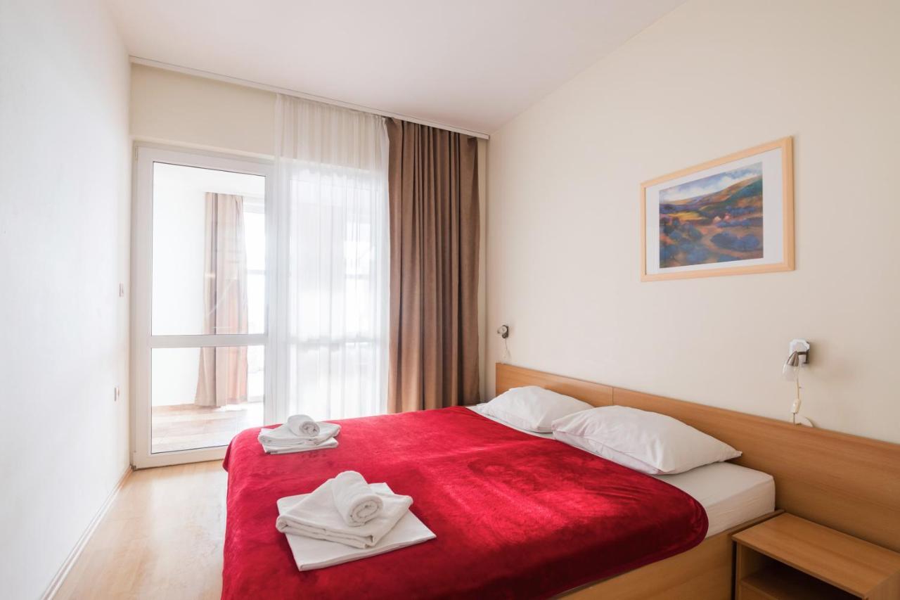Hotel Rooms Roccia Novigrad  Eksteriør billede