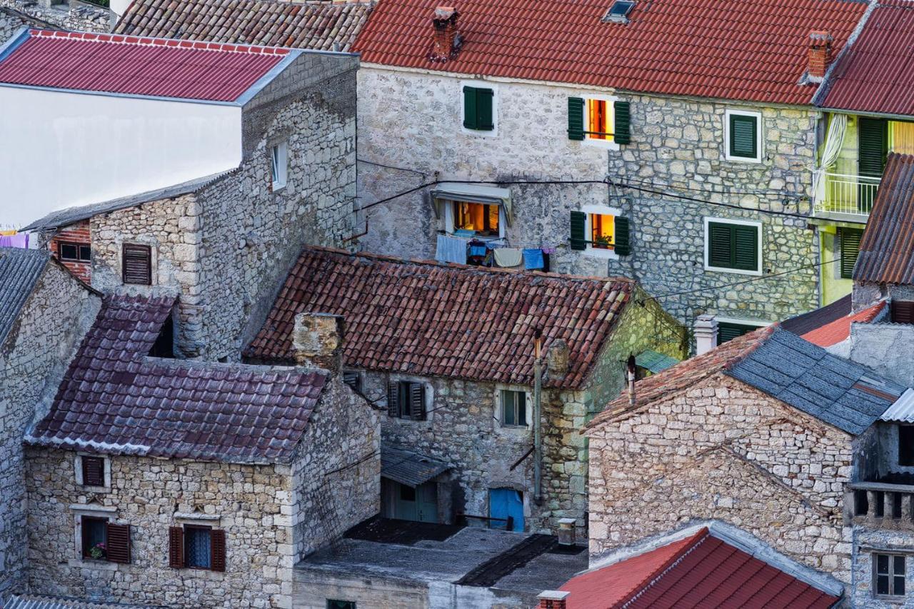 Hotel Rooms Roccia Novigrad  Eksteriør billede